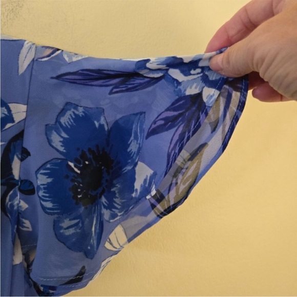 Eliza J Blue Floral Maxi Dress size 8 - Picture 6 of 8